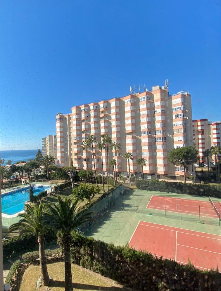 Апартаменты Estrella De Mar Торрокс-Коста Экстерьер фото